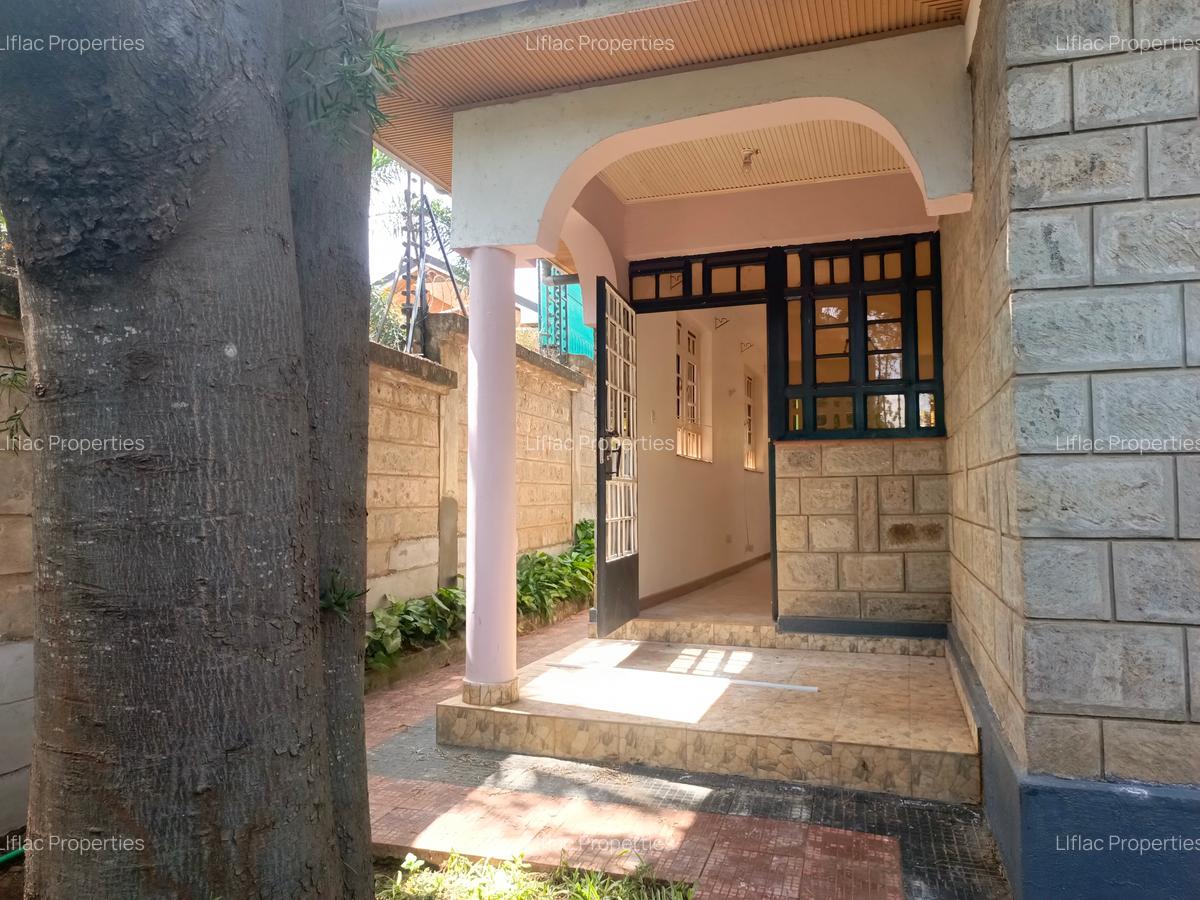 1 Bed House with En Suite in Runda - 14