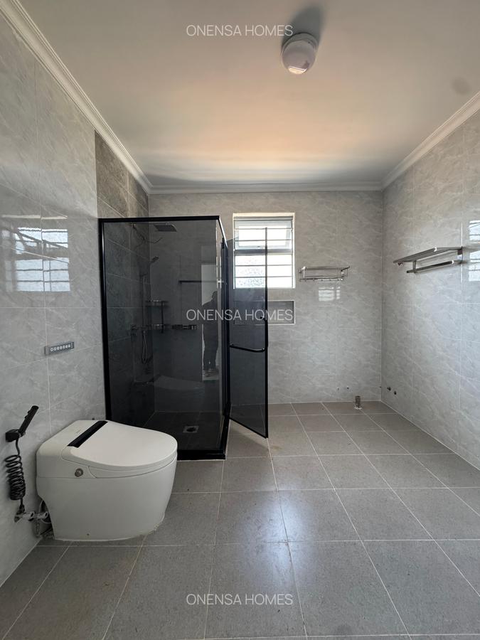 5 Bed House with En Suite in Ruiru - 12