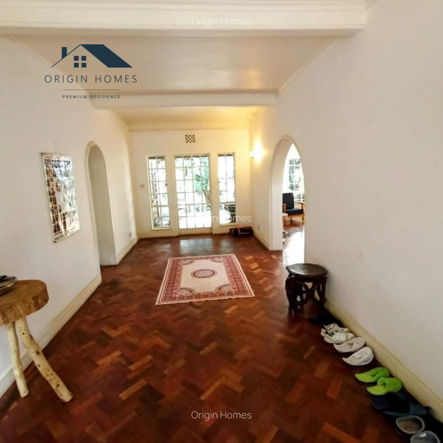 3 Bed House with En Suite at Kyuna - 7