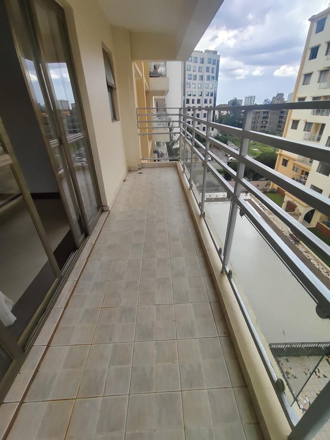 3 Bed Apartment with En Suite in Kilimani - 10