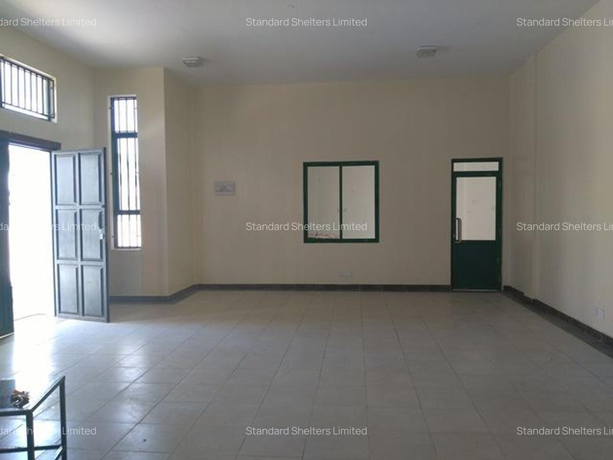 11,100 ft² Warehouse with Parking in Mombasa Road - 5
