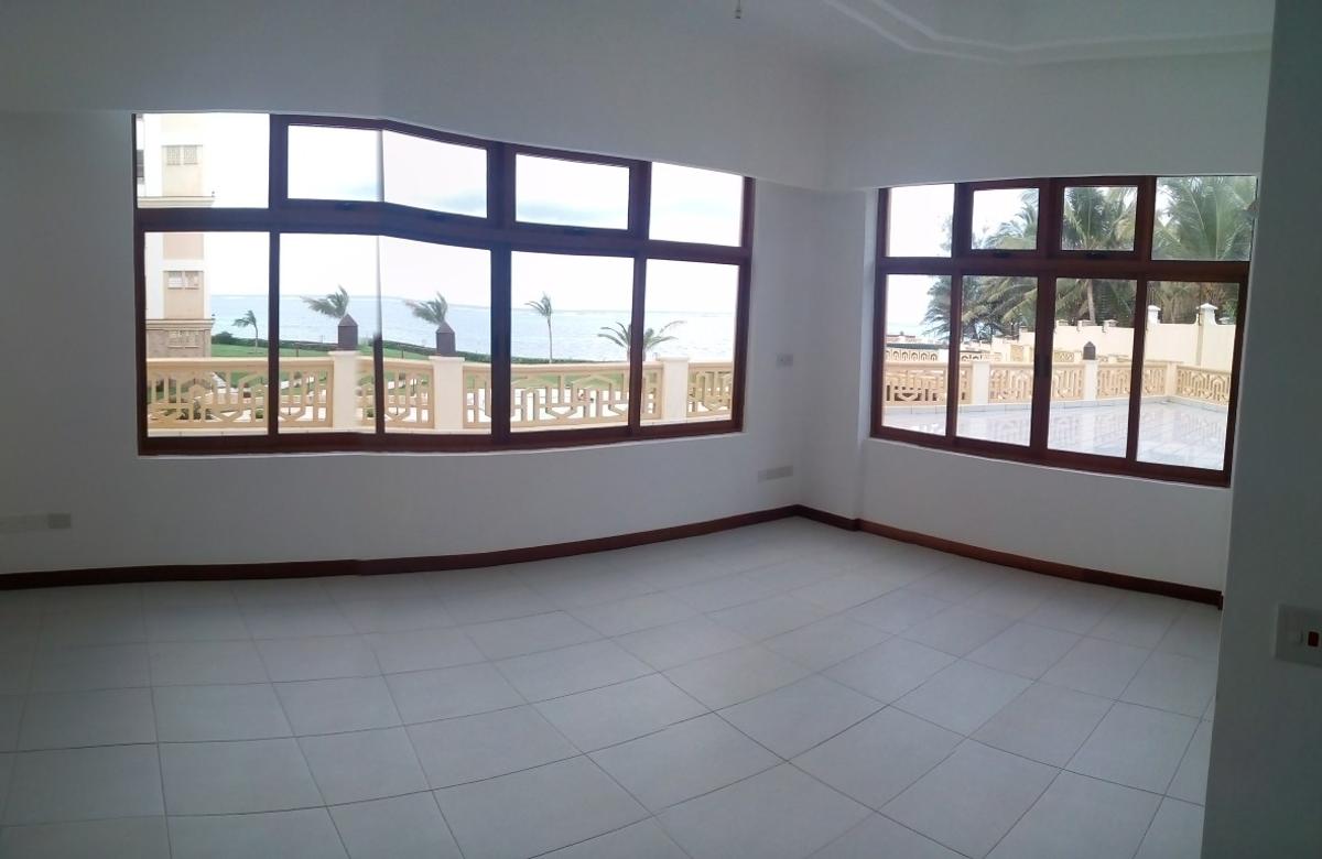 3 Bed Apartment with En Suite in Nyali Area - 9