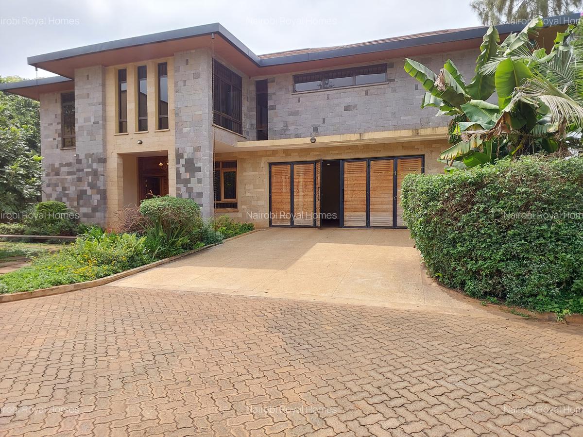 5 Bed House with En Suite at Runda Road - 4