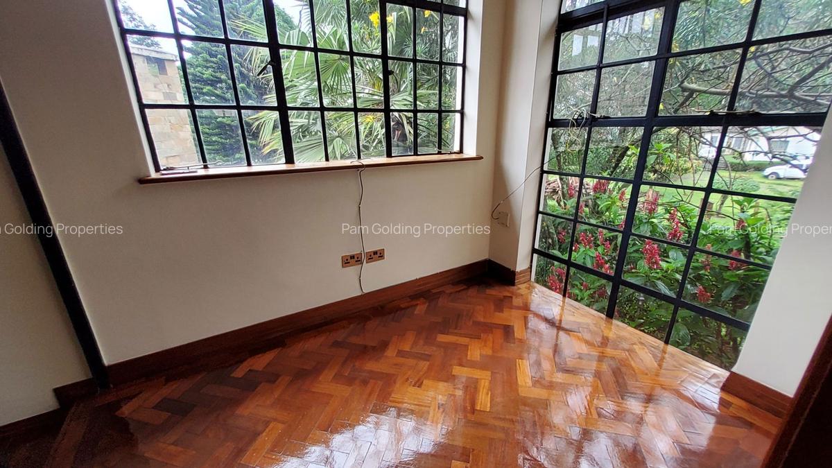 2 Bed House with En Suite in Kitisuru - 13