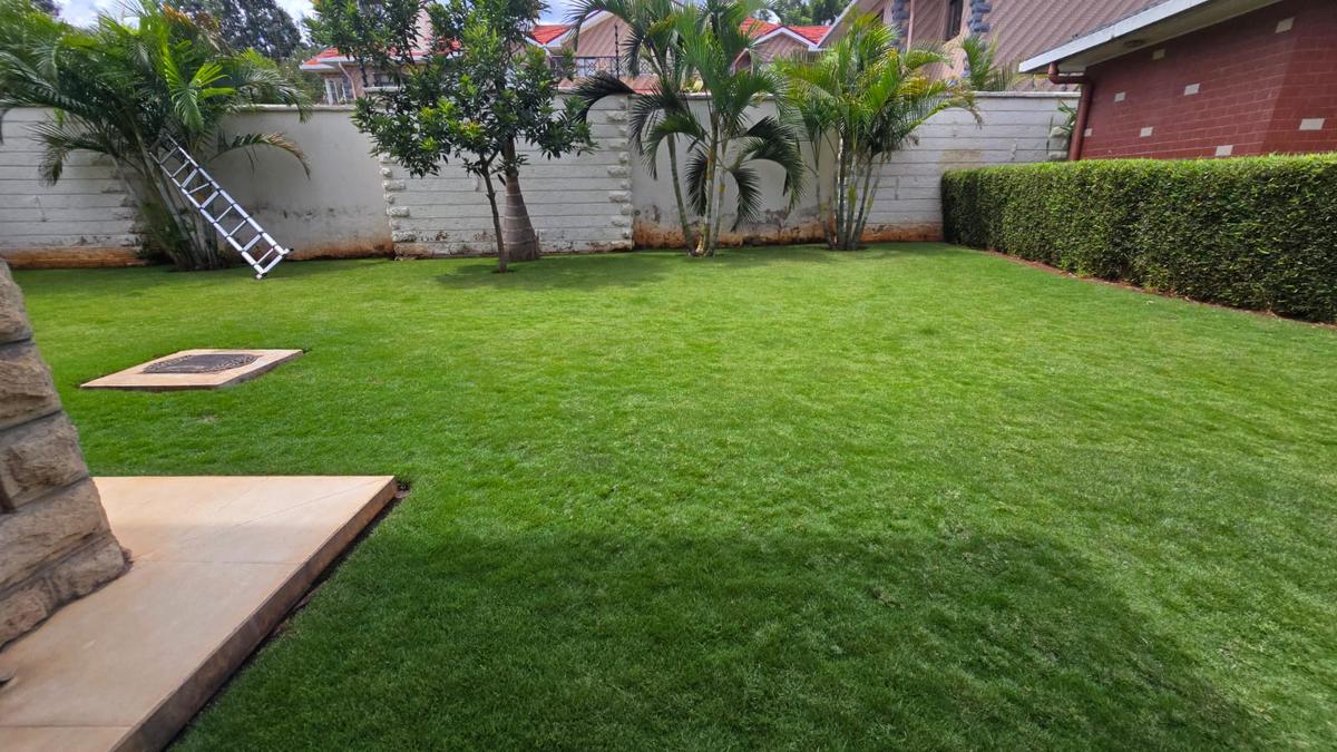 5 Bed House with En Suite in Karen - 4
