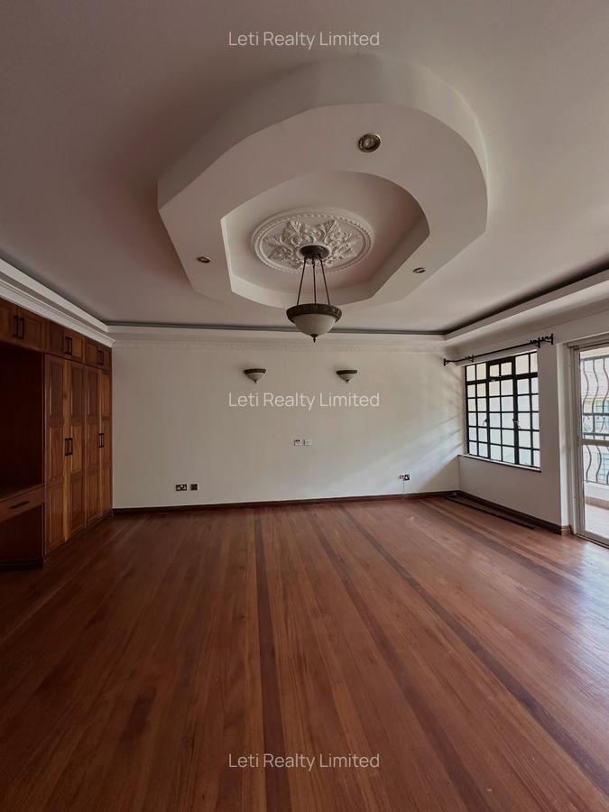 5 Bed Apartment with En Suite in Kileleshwa - 3