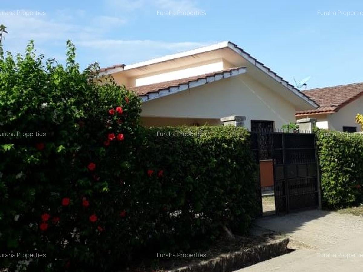 3 Bed Villa with En Suite in Mtwapa - 1