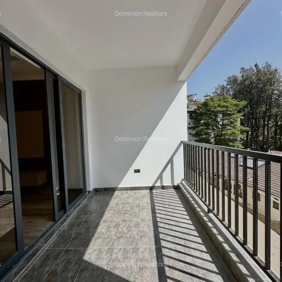 2 Bed Apartment with En Suite in Westlands Area - 5