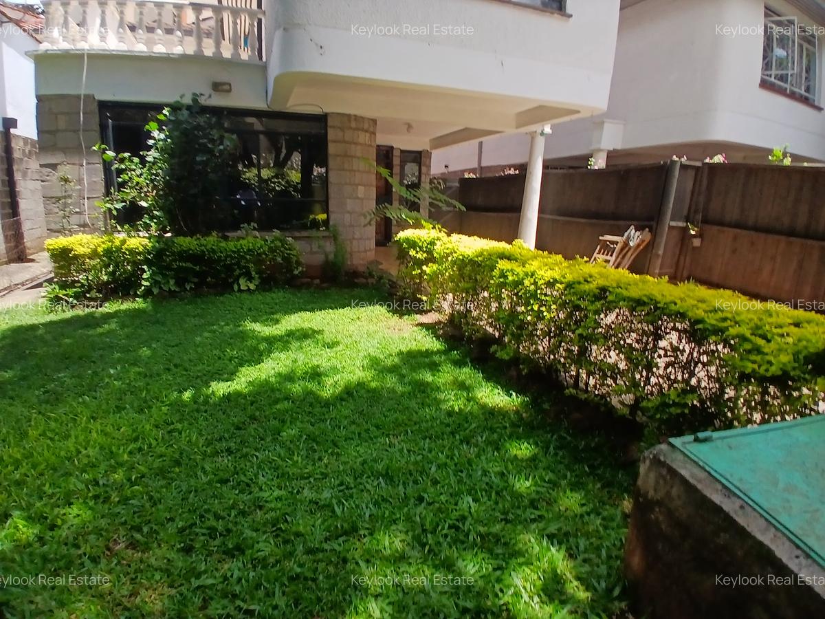 4 Bed Townhouse with En Suite at Lavington Green - 2