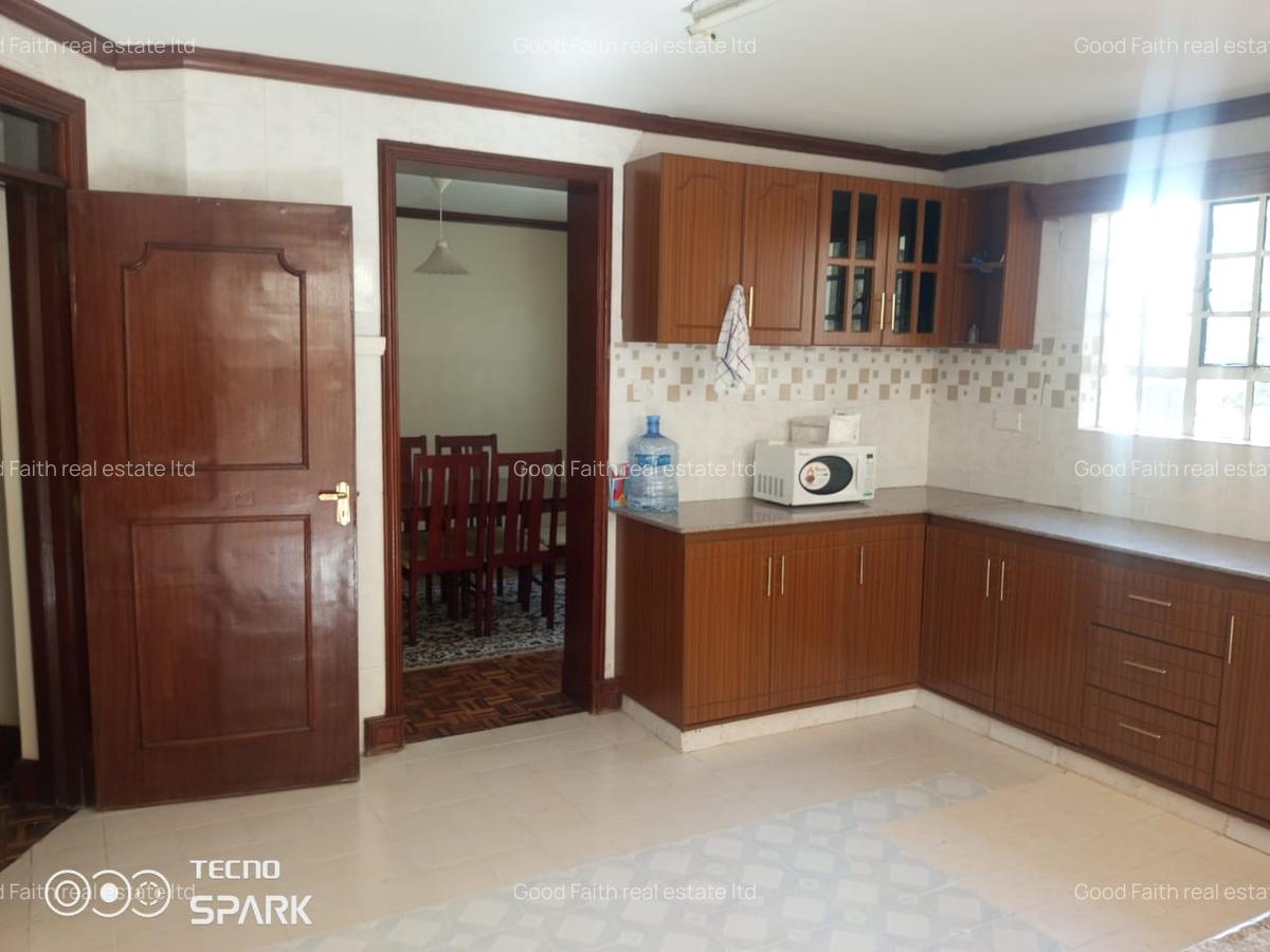 4 Bed House with En Suite in Runda - 4