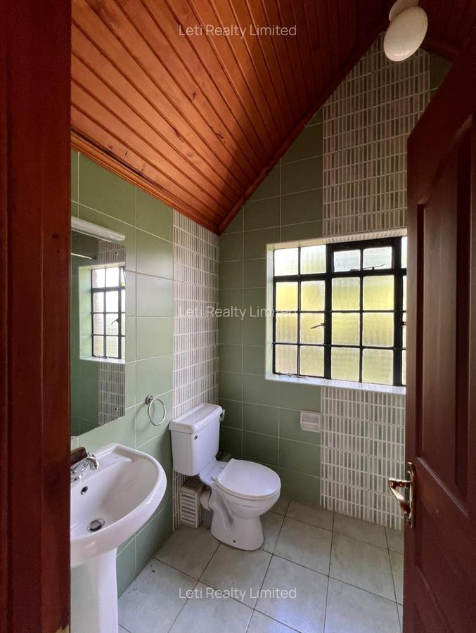 5 Bed Townhouse with En Suite in Lavington - 7