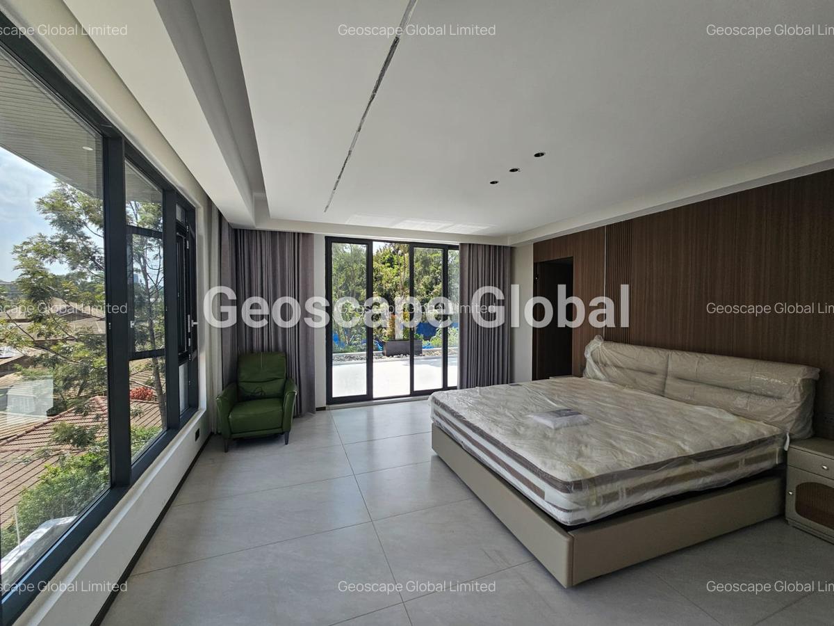 5 Bed Townhouse with En Suite in Lavington - 7