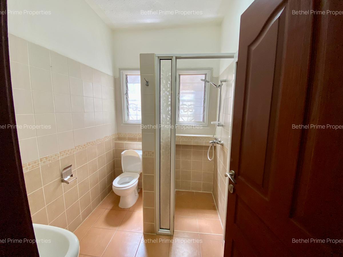 4 Bed House with En Suite in Muthaiga - 8