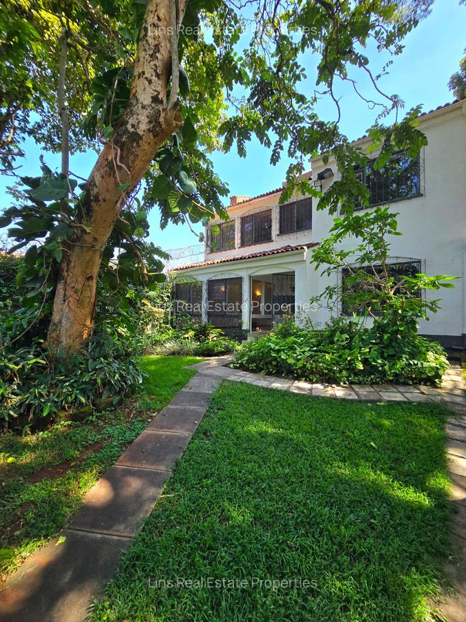 4 Bed Townhouse with En Suite in Muthaiga - 1