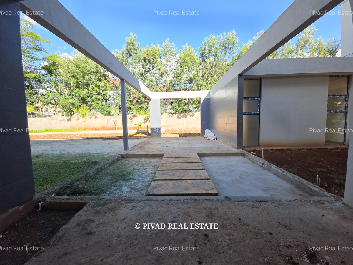 5 Bed House with Swimming Pool in Karen - 4