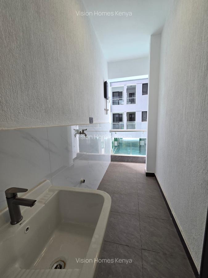 2 Bed Apartment with En Suite in Lavington - 4