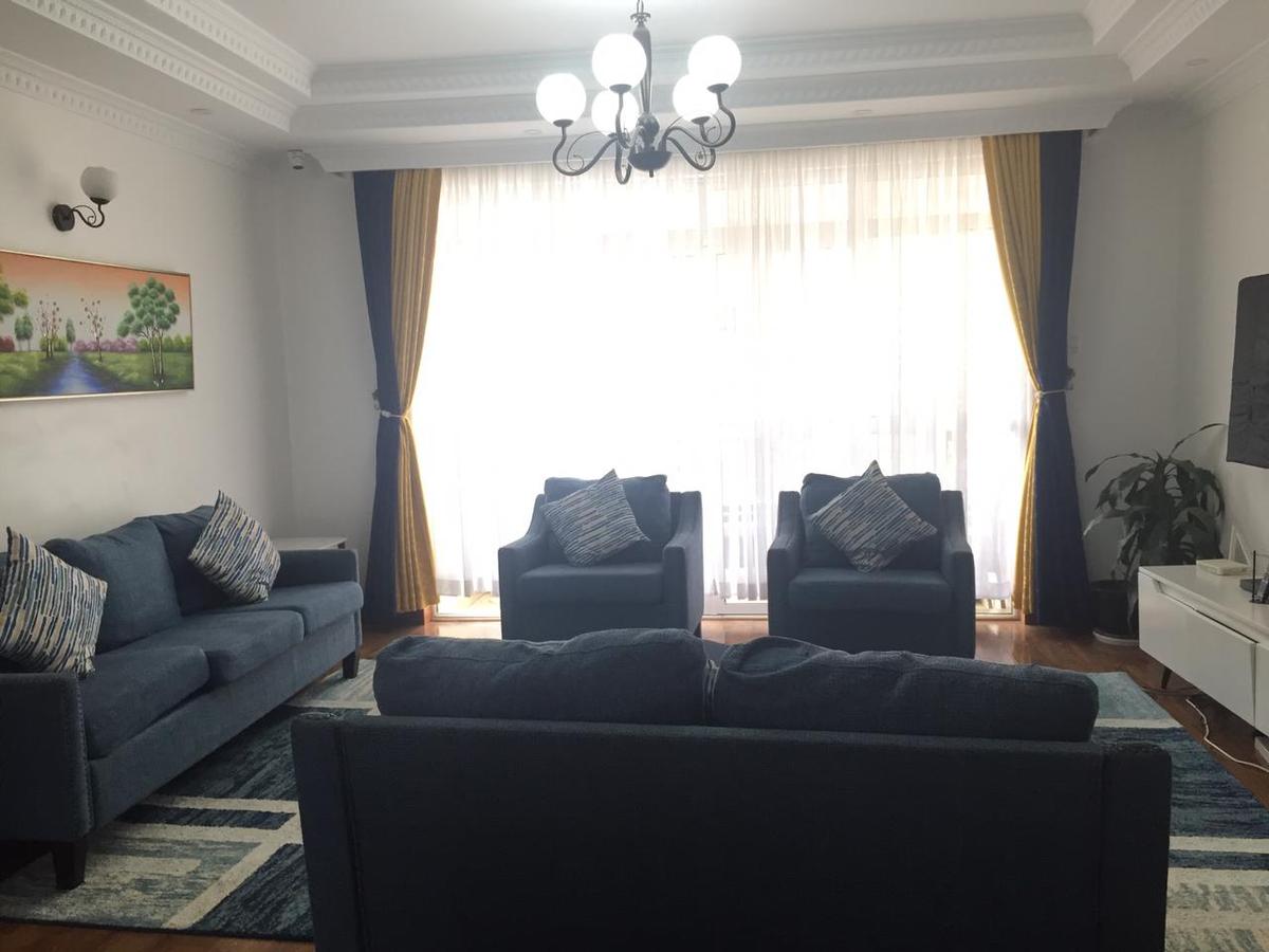 Serviced 3 Bed Apartment with En Suite in Westlands Area - 10