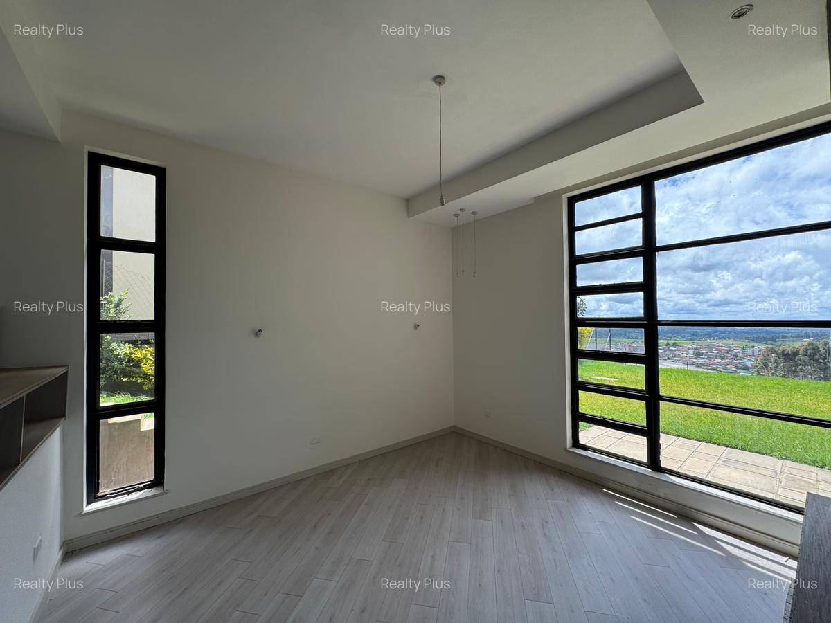 4 Bed Villa with En Suite at Tilisi Views - 19