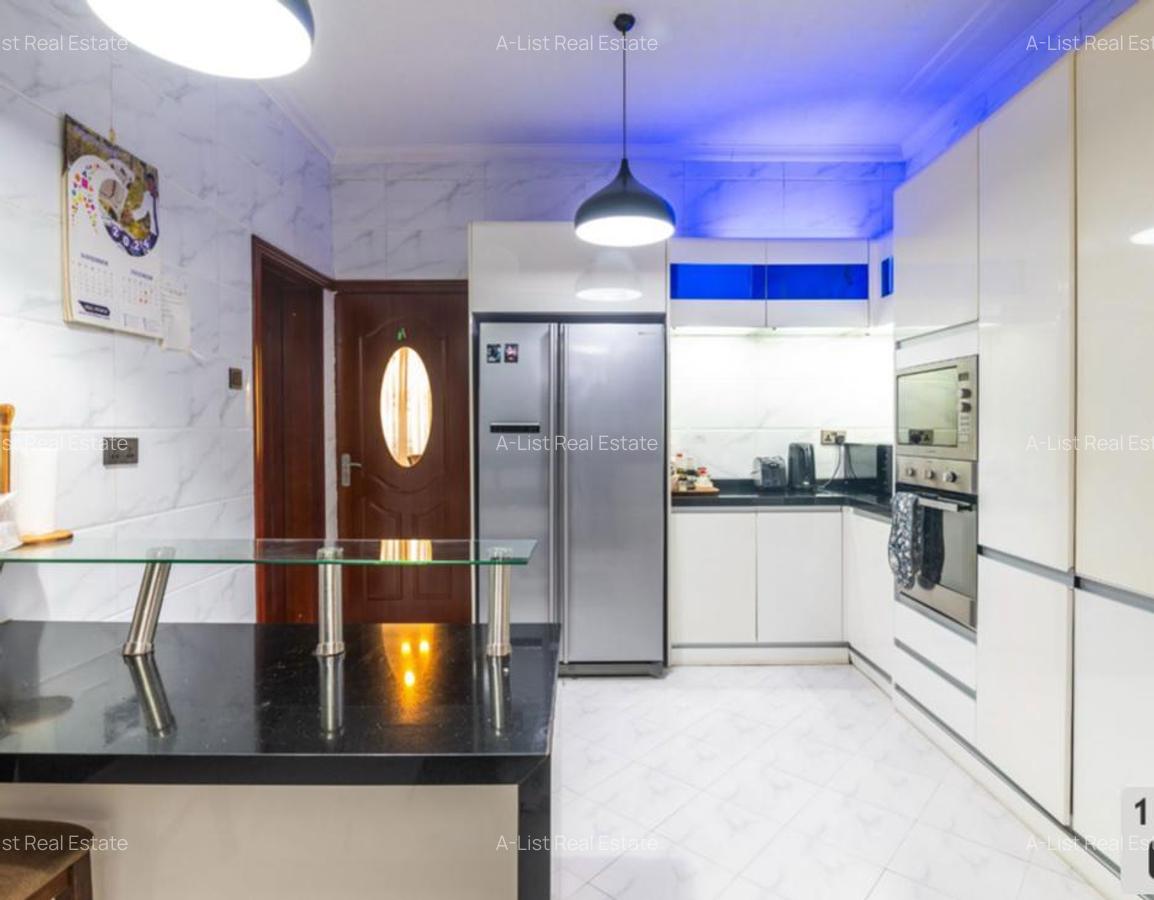 5 Bed Villa with En Suite at Isaac Gathanju Close - 5