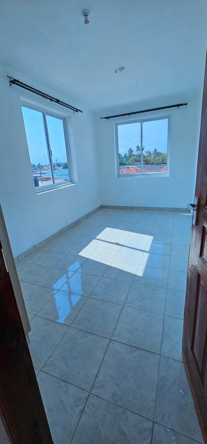 3 Bed Apartment with En Suite at Nyali - 9