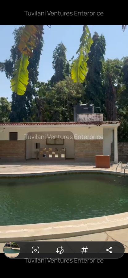 5 Bed House with En Suite at Nyali Mombasa - 3