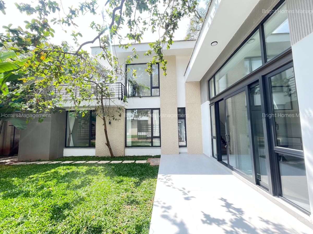 2 Bed Townhouse with En Suite in Lavington - 1