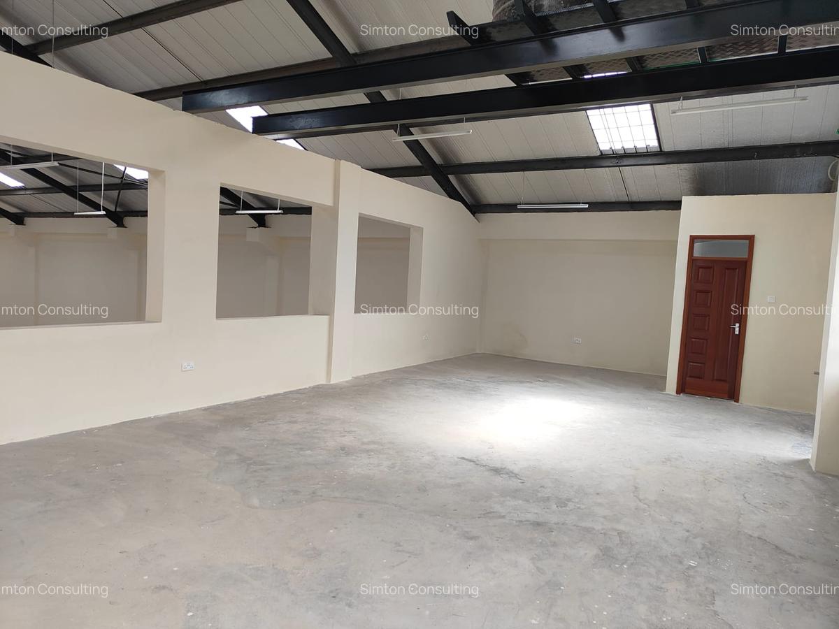 Warehouse with Fibre Internet at Edelman - 12