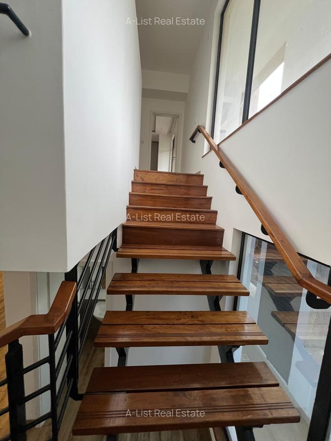 3 Bed Apartment with En Suite at Riverside Lane - 13