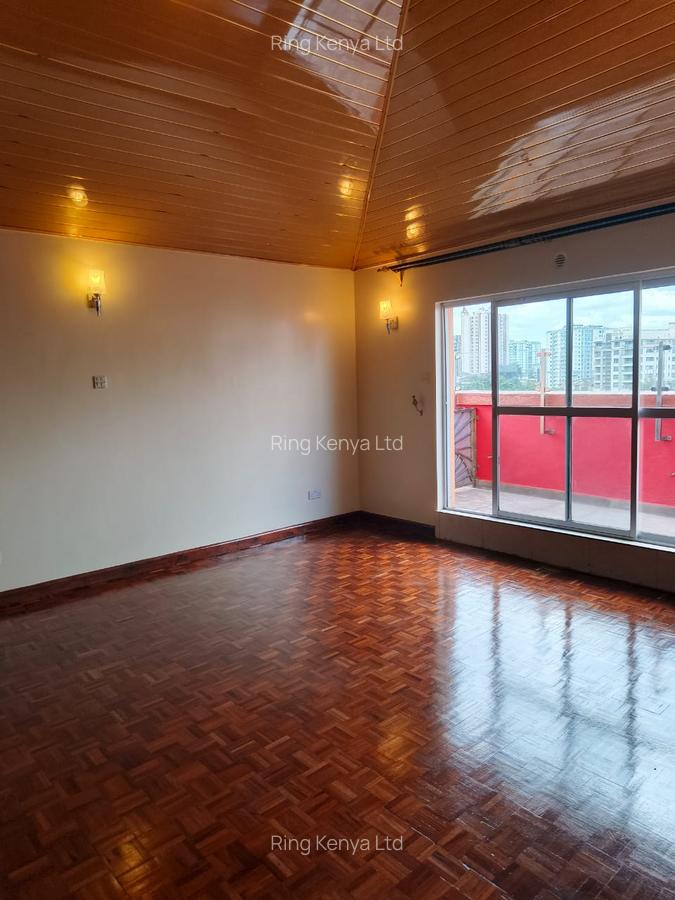 3 Bed Apartment with En Suite in Kilimani - 2