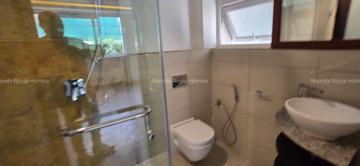 5 Bed House with Swimming Pool at Runda Road - 16