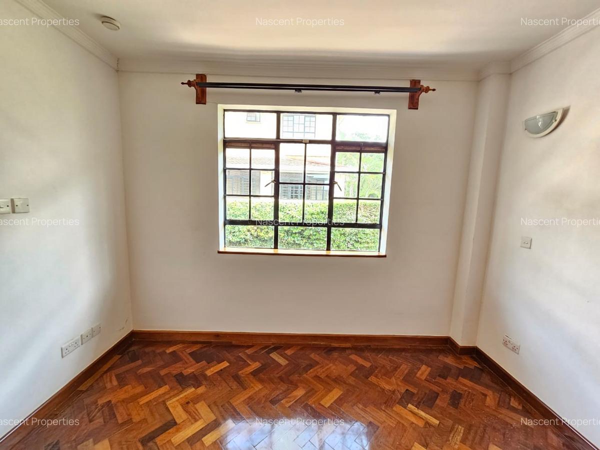 4 Bed Villa with En Suite in Kitisuru - 20