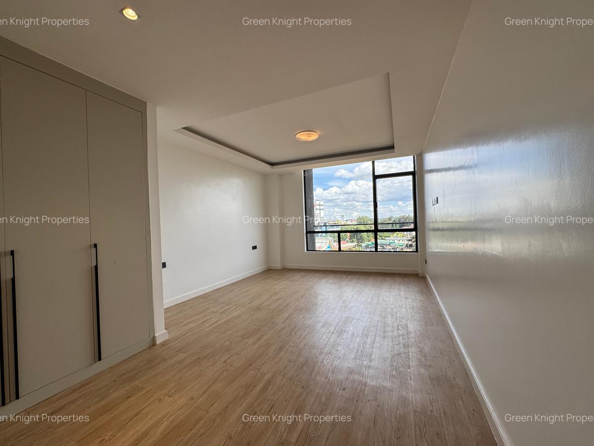 Serviced 2 Bed Apartment with En Suite in Westlands Area - 8