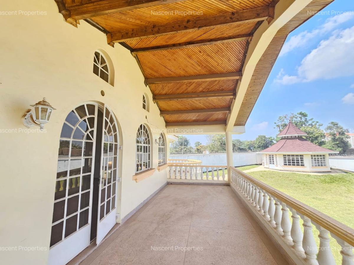 5 Bed House with En Suite in Loresho - 5