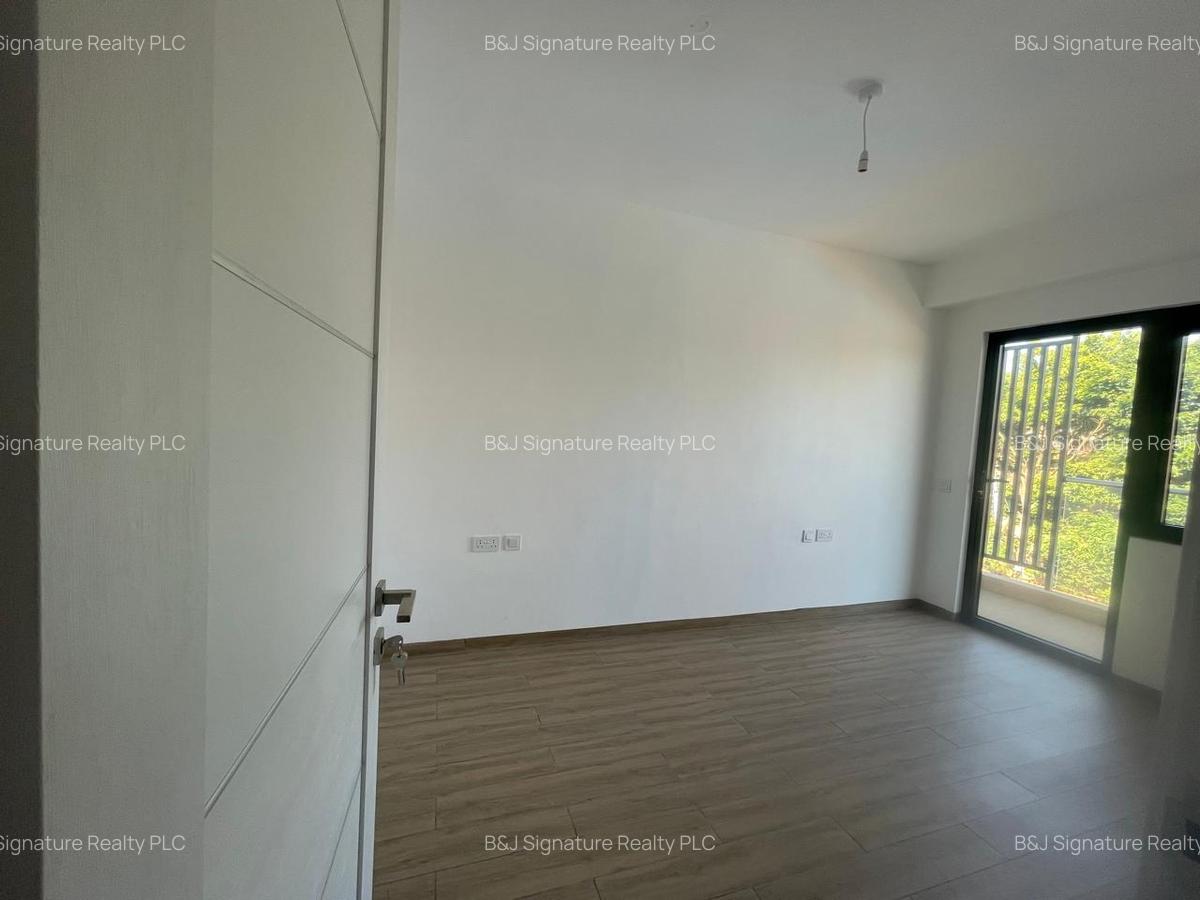 3 Bed Apartment with En Suite in Lavington - 3