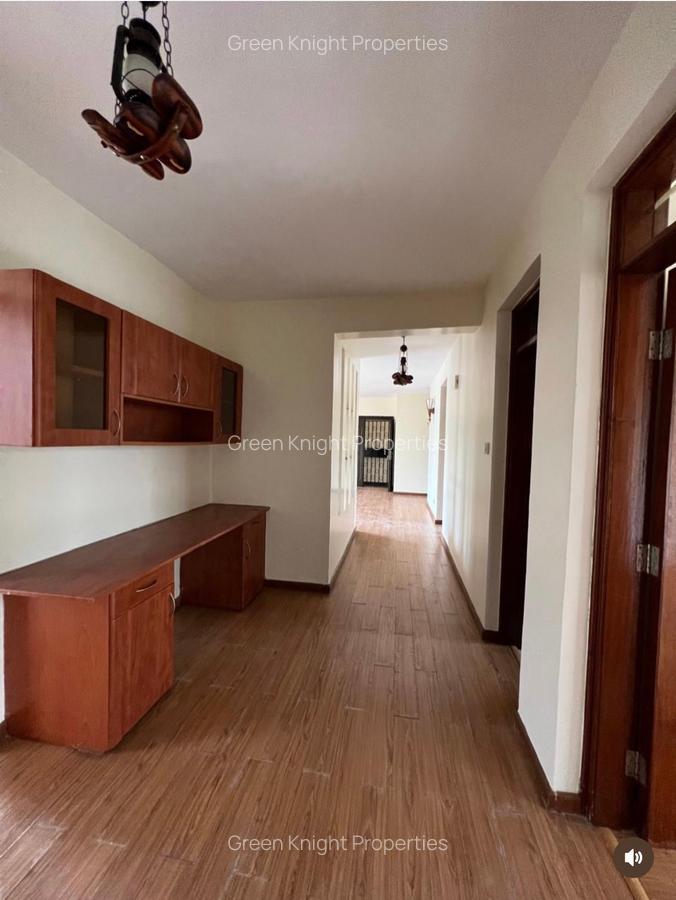 Serviced 3 Bed Apartment with En Suite in Riverside - 13