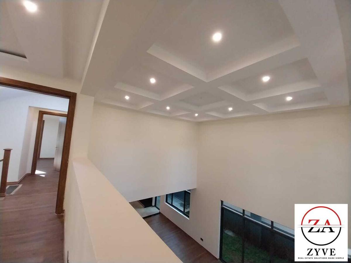 5 Bed Townhouse with En Suite at Off Owashika Road - 2