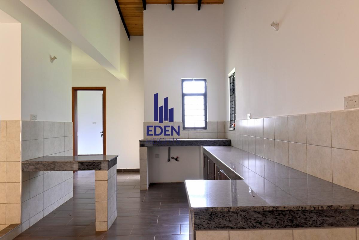 4 Bed Townhouse with En Suite in Runda - 9