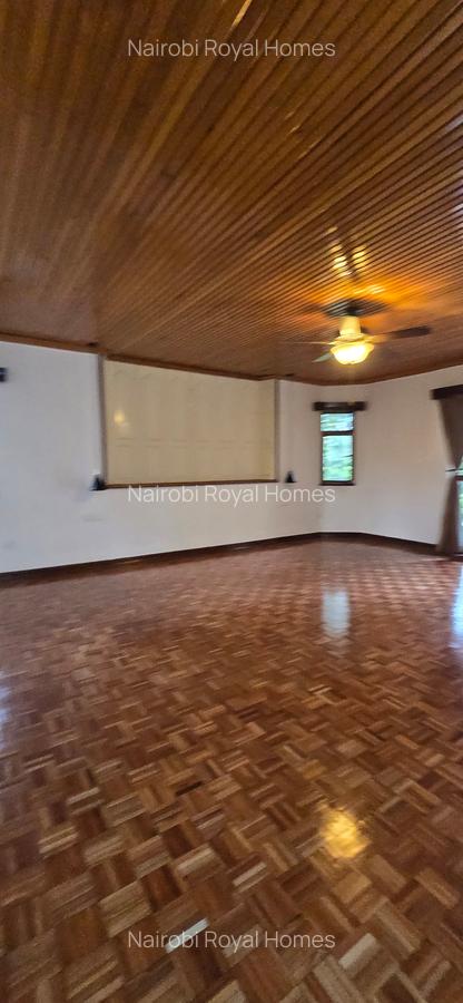 5 Bed House with En Suite at Runda Road - 10