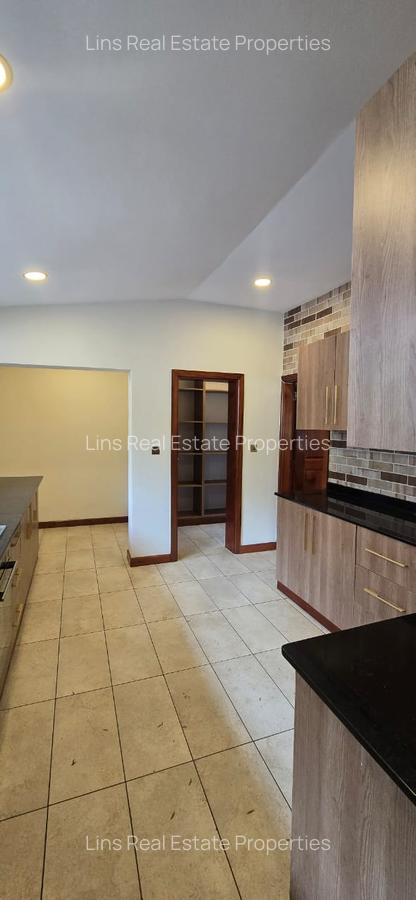 5 Bed House with En Suite in Kitisuru - 15