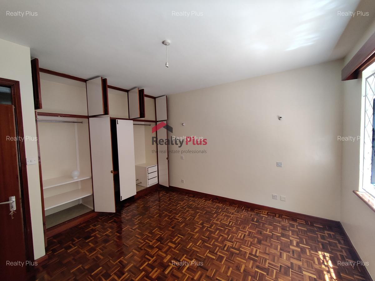 3 Bed Apartment with Parking in Riverside - 6