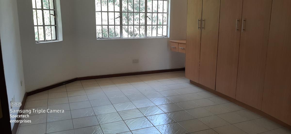 4 Bed Townhouse with Garden in Lower Kabete - 14