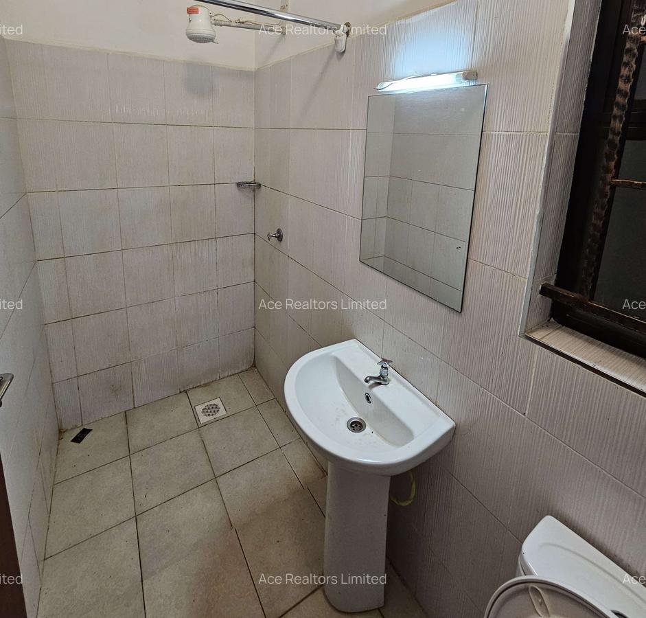 4 Bed Apartment with En Suite at General Mathenge Spring Valley Nairobi - 11