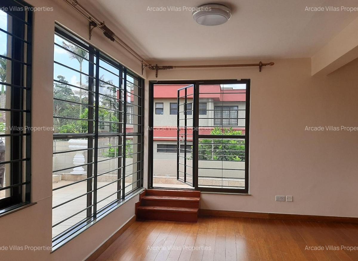 5 Bed Apartment with En Suite at Lavington - 16