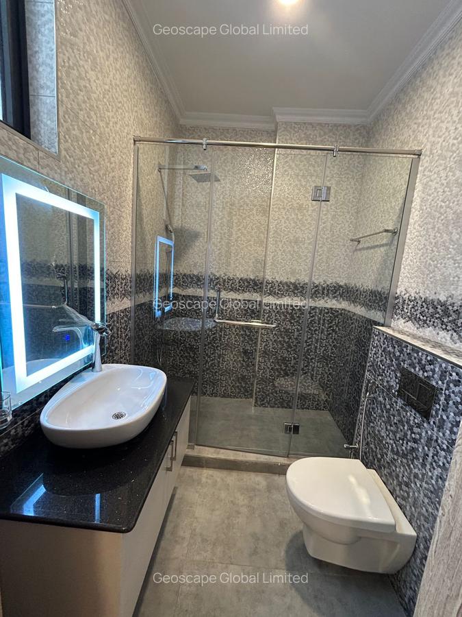 4 Bed Apartment with En Suite in Spring Valley - 9