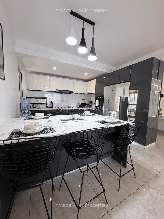 Serviced 3 Bed Apartment with En Suite in Kilimani - 4