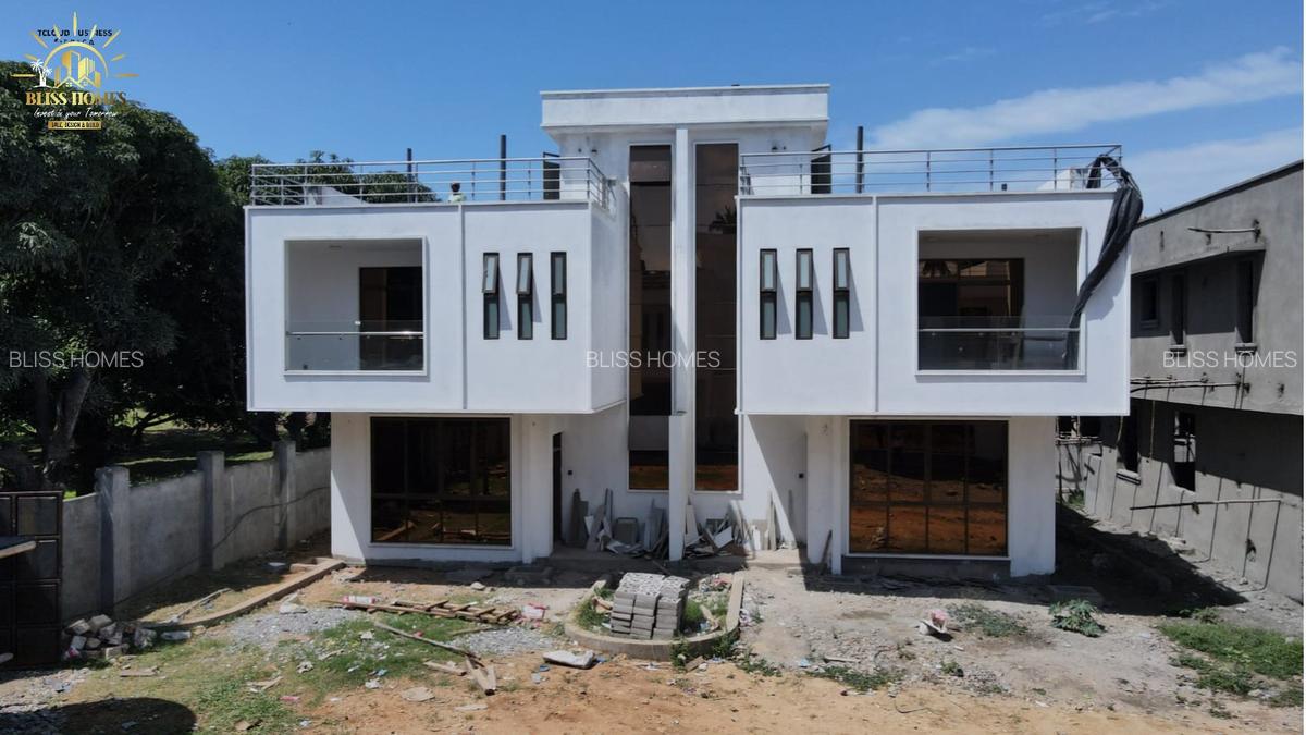 3 Bed House with Swimming Pool at Mtwapa - 1