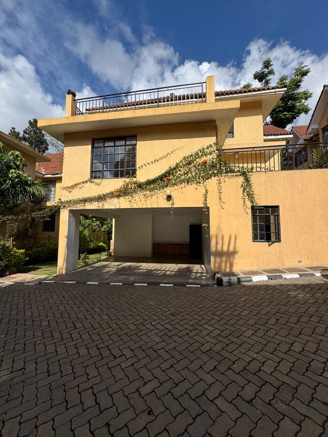 4 Bed Townhouse with En Suite in Kyuna - 5