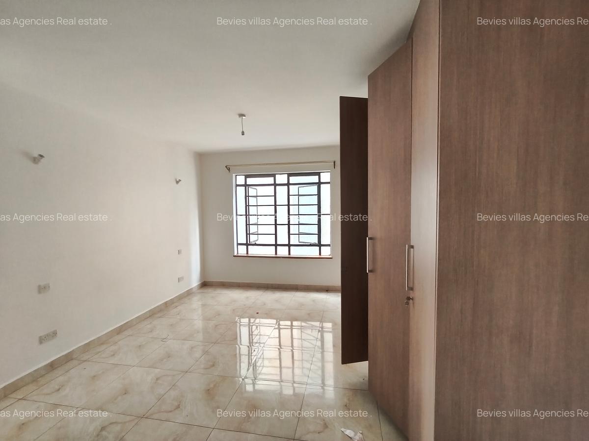 3 Bed Apartment with Borehole at Parklands - 11