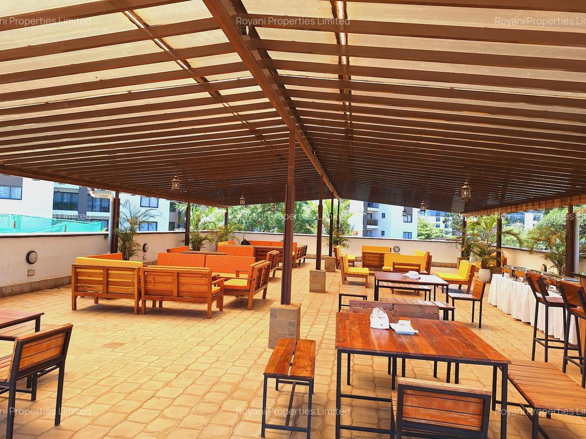 Furnished 3 Bed Apartment with En Suite in Garden Estate - 13