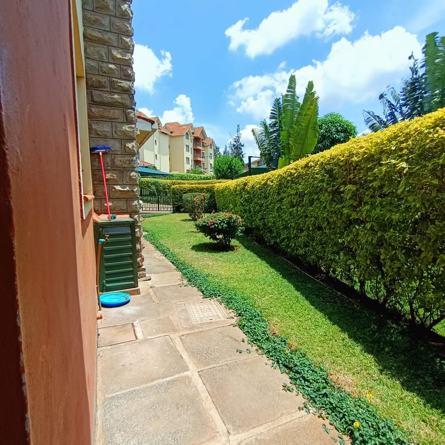 4 Bed Townhouse with En Suite in Kiambu Road - 11